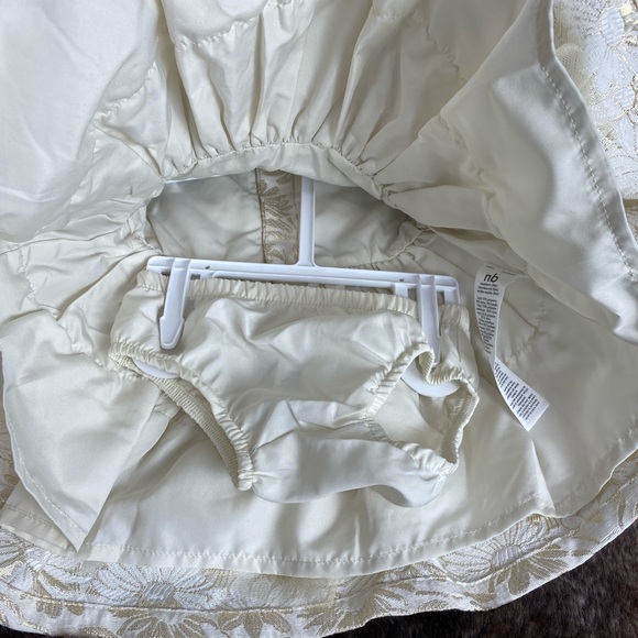 Carter’s Newborn Dress - Picture 5 of 7